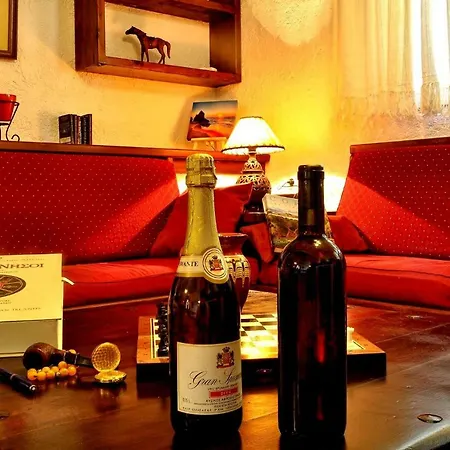 Red In Daire Kompítsion